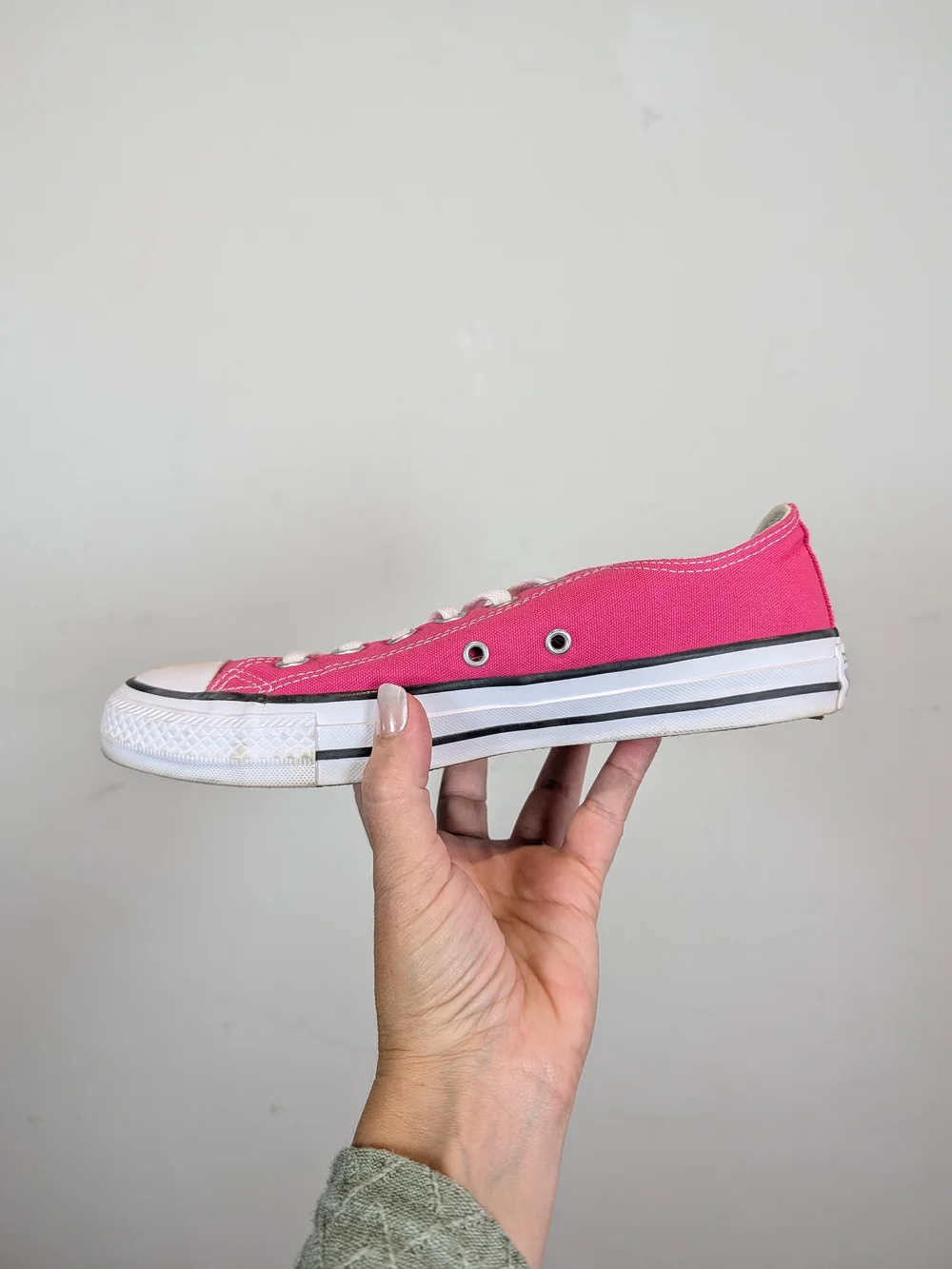 Converse Pink Low Top Canvas Sneakers with White Accents, Size 7.5
